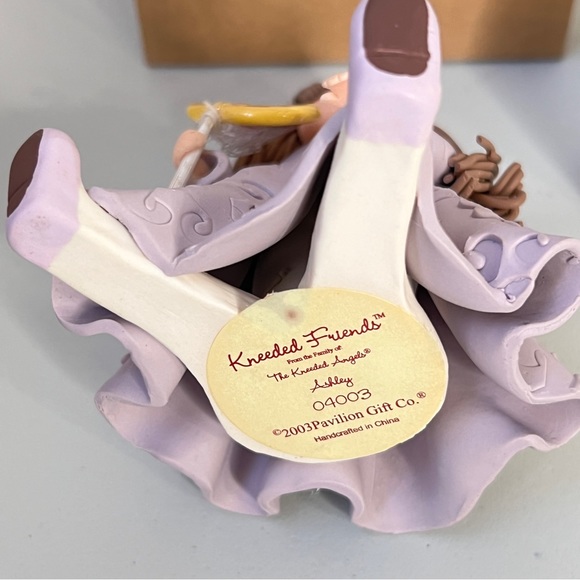 Kneeded Friends The Kneeded Angels Ashley #6616 Doll with Lollipop Figurine NIB - Picture 8 of 13